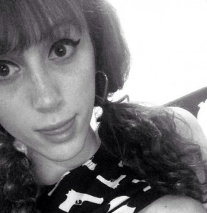 Bq2vaWGCQAEfDZu | Kylie Maria